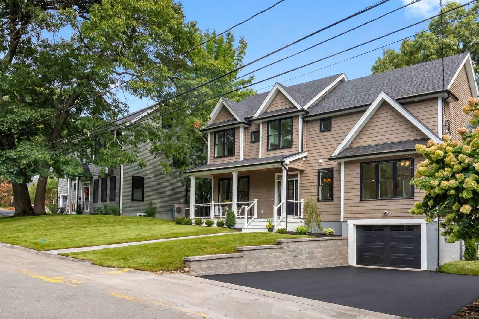 53 Hodge Rd Arlington — Photo 3 of 42