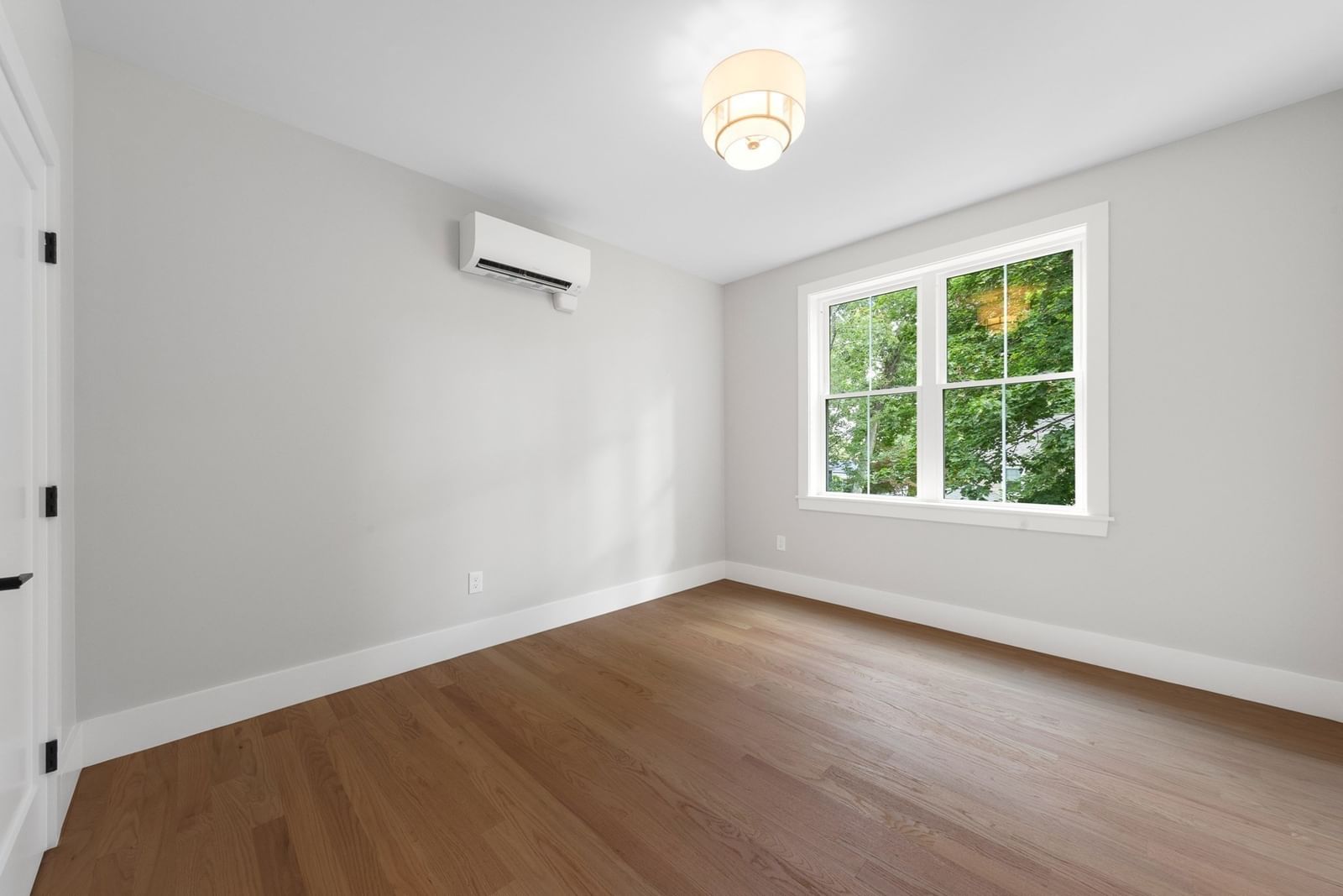 53 Hodge Rd Arlington — Photo 31 of 42