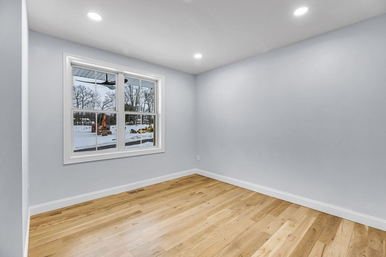 44 Balsam Hill Ludlow — Photo 20 of 42