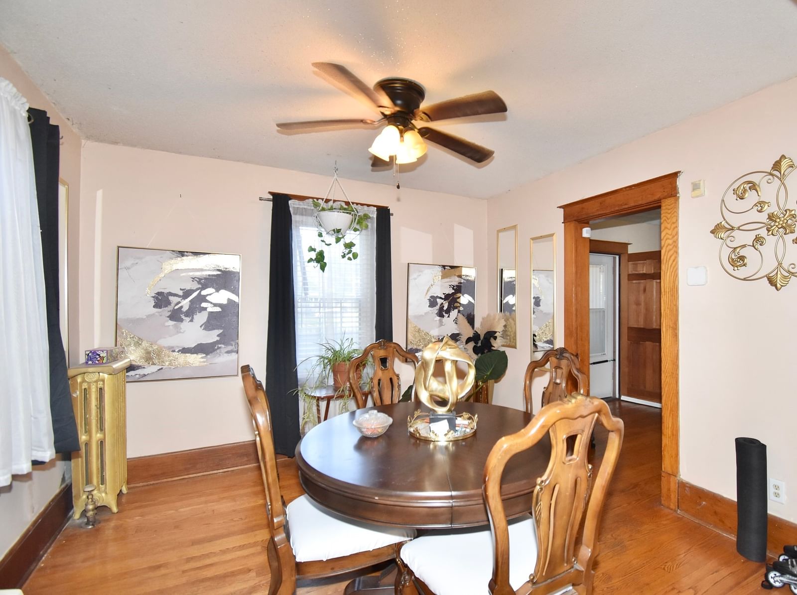 1245 Bay St Springfield — Photo 16 of 38