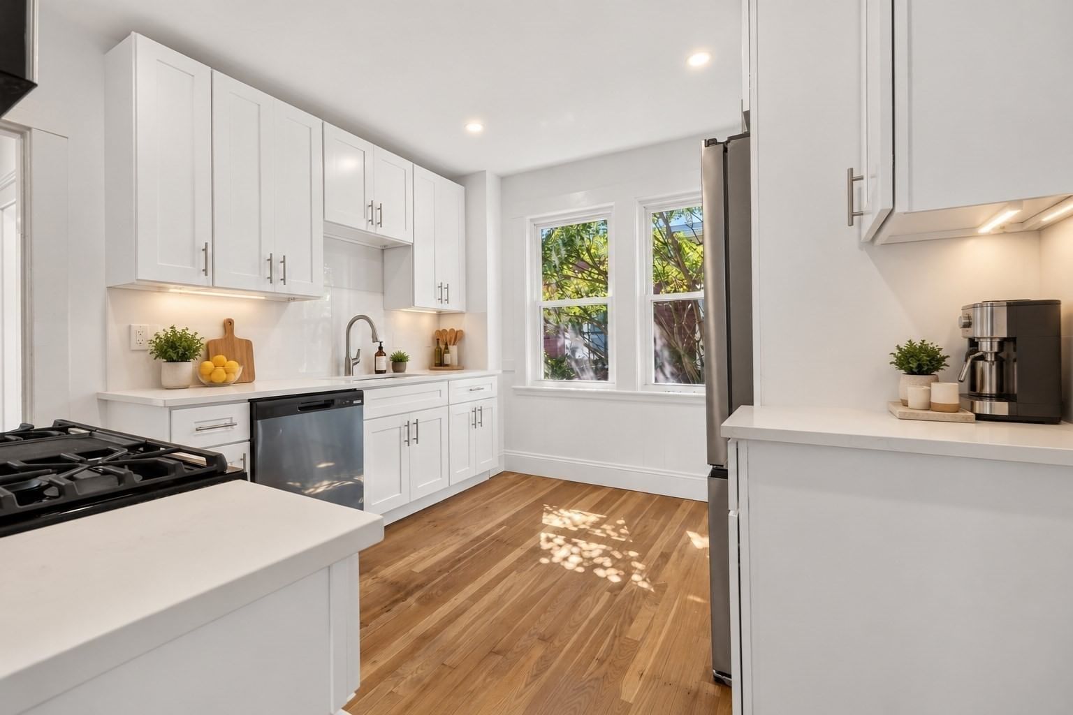 7 Richard Ave #3 Cambridge — Photo 5 of 15