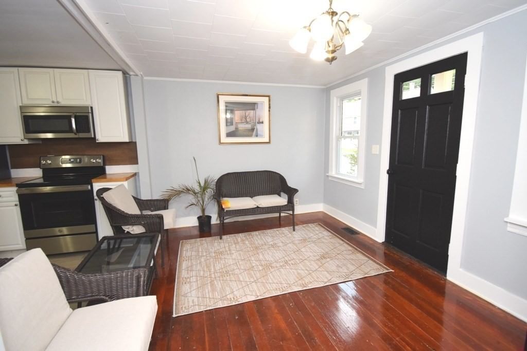 433 Putnam Hill Rd Sutton — Photo 12 of 34