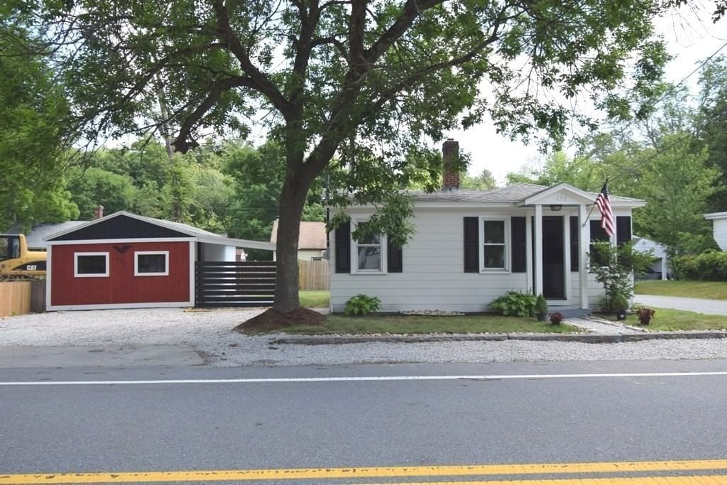 433 Putnam Hill Rd Sutton — Photo 2 of 34