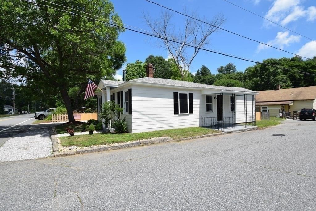 433 Putnam Hill Rd Sutton — Photo 31 of 34