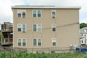 73 Hamilton St Boston — Photo 8 of 11