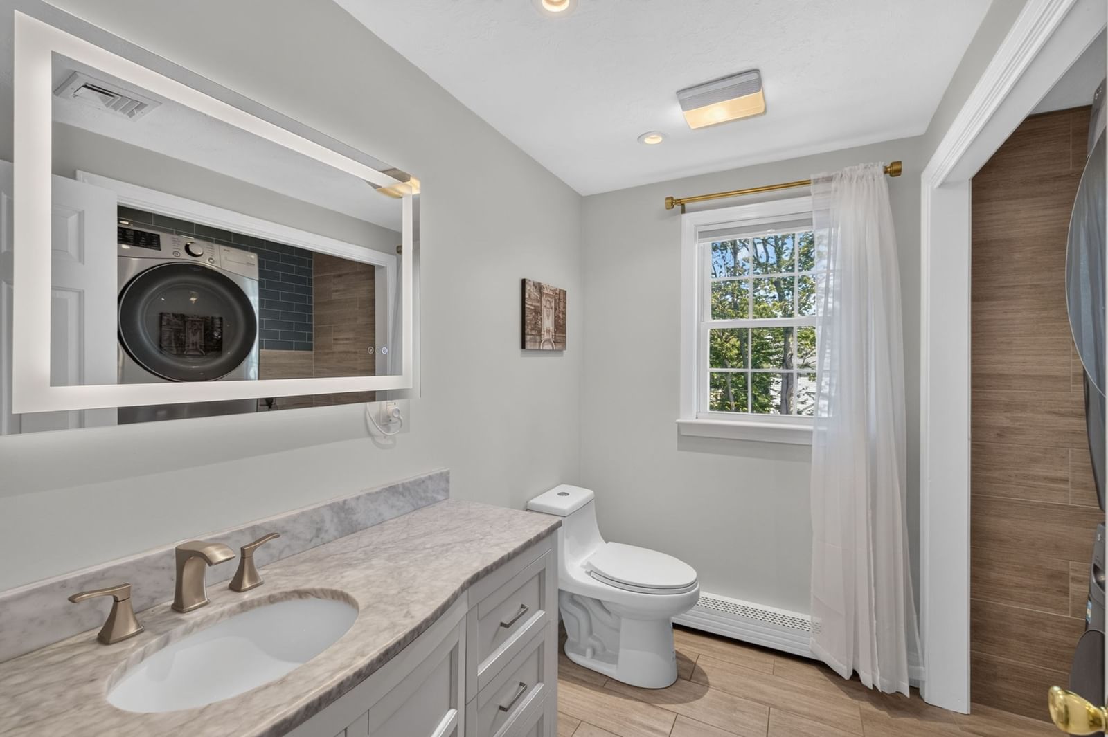 68 Metacomet Ave Taunton — Photo 11 of 39