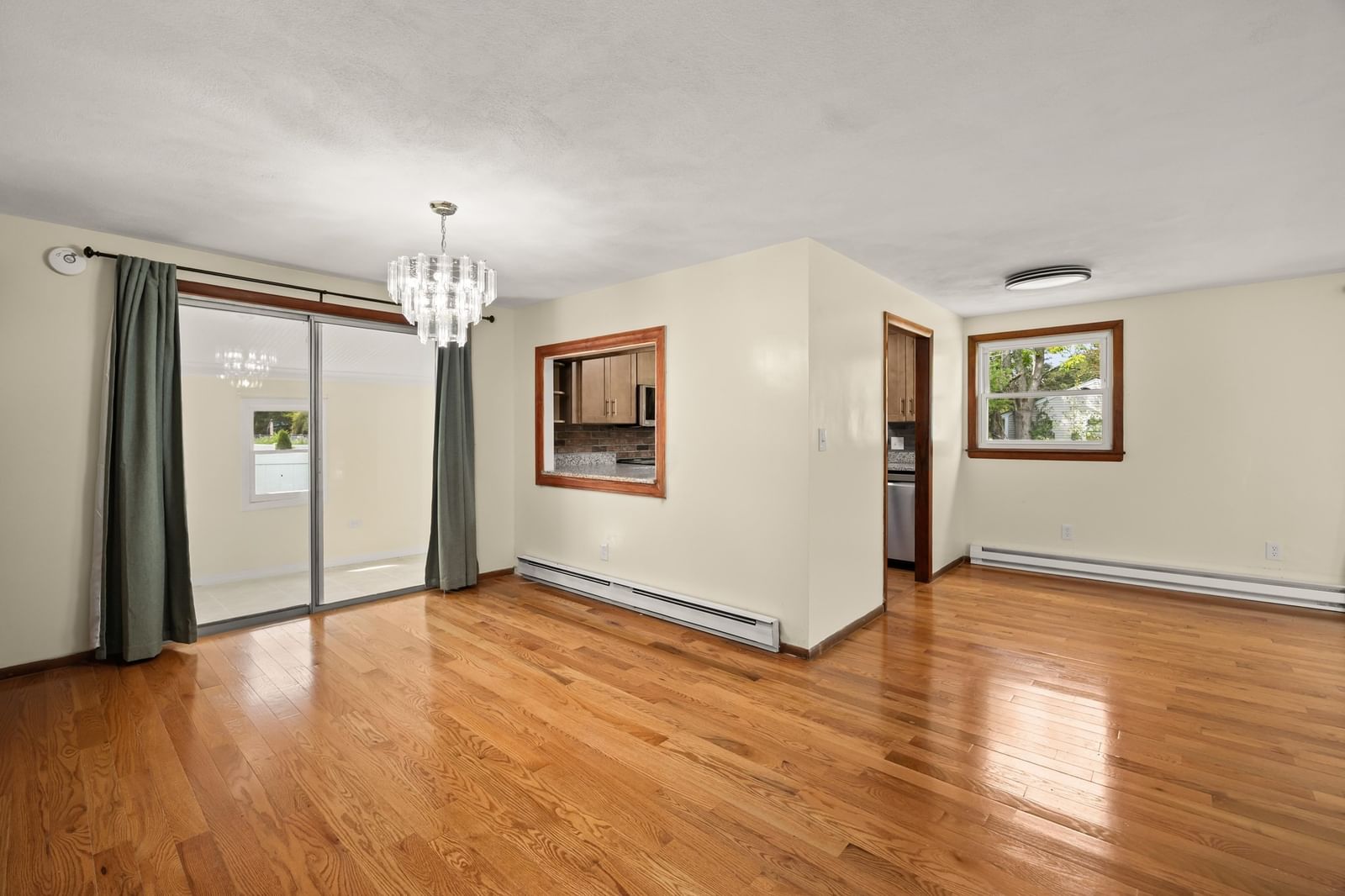 108 Welsford St Brockton — Photo 3 of 41