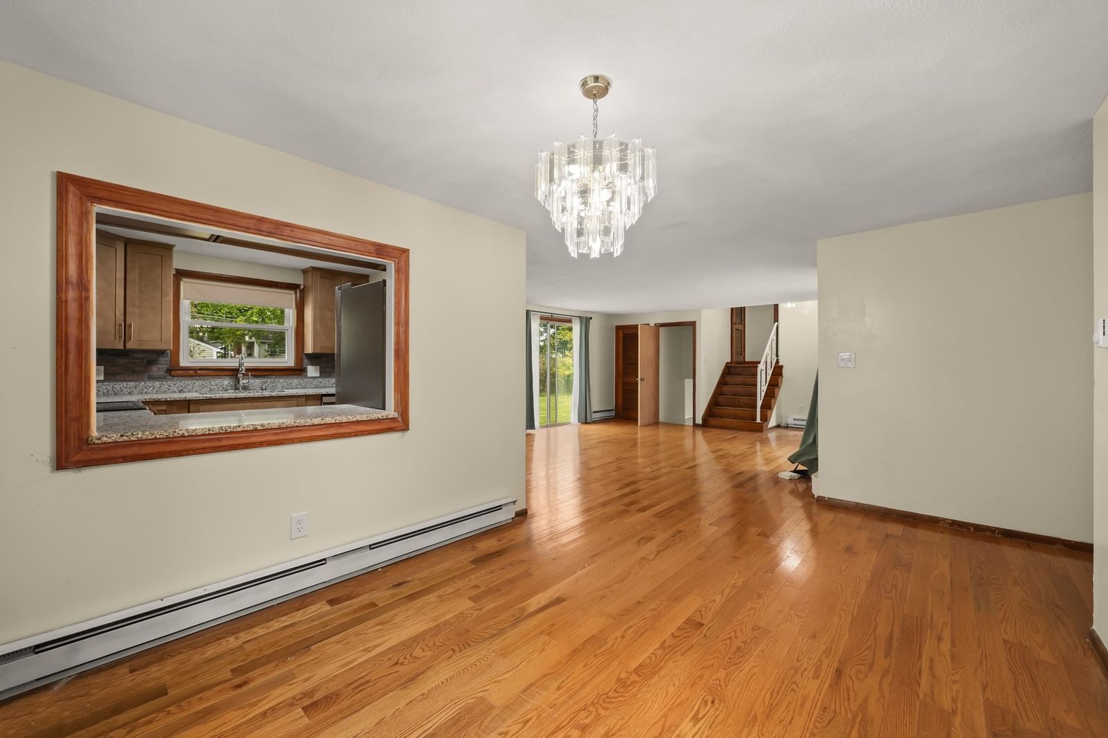 108 Welsford St Brockton — Photo 4 of 41