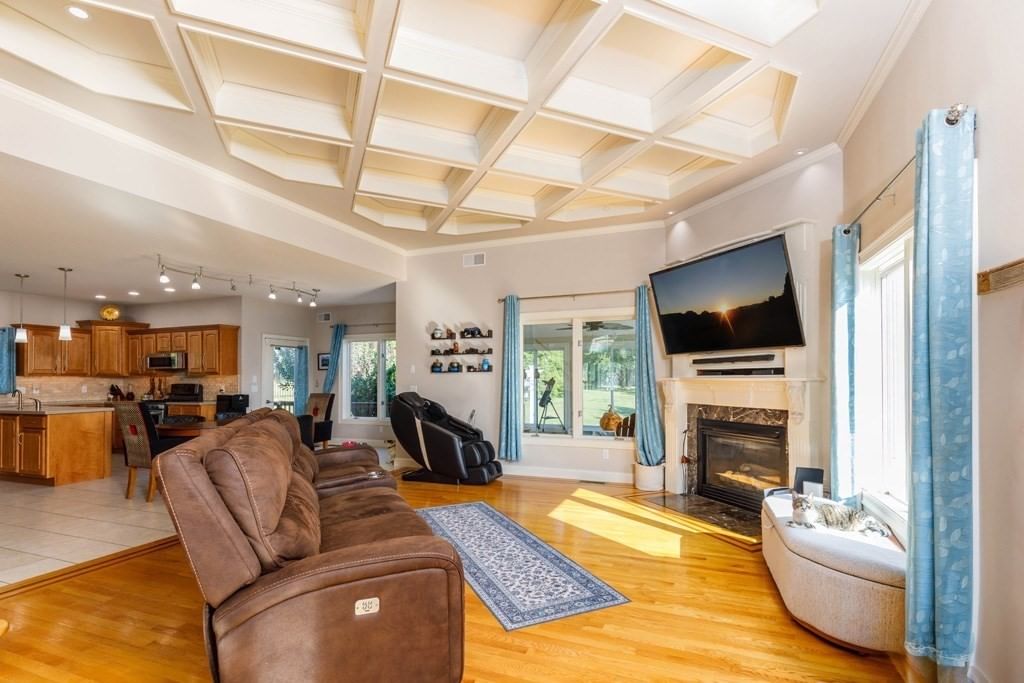 43 Wachusett Street Leominster — Photo 5 of 29