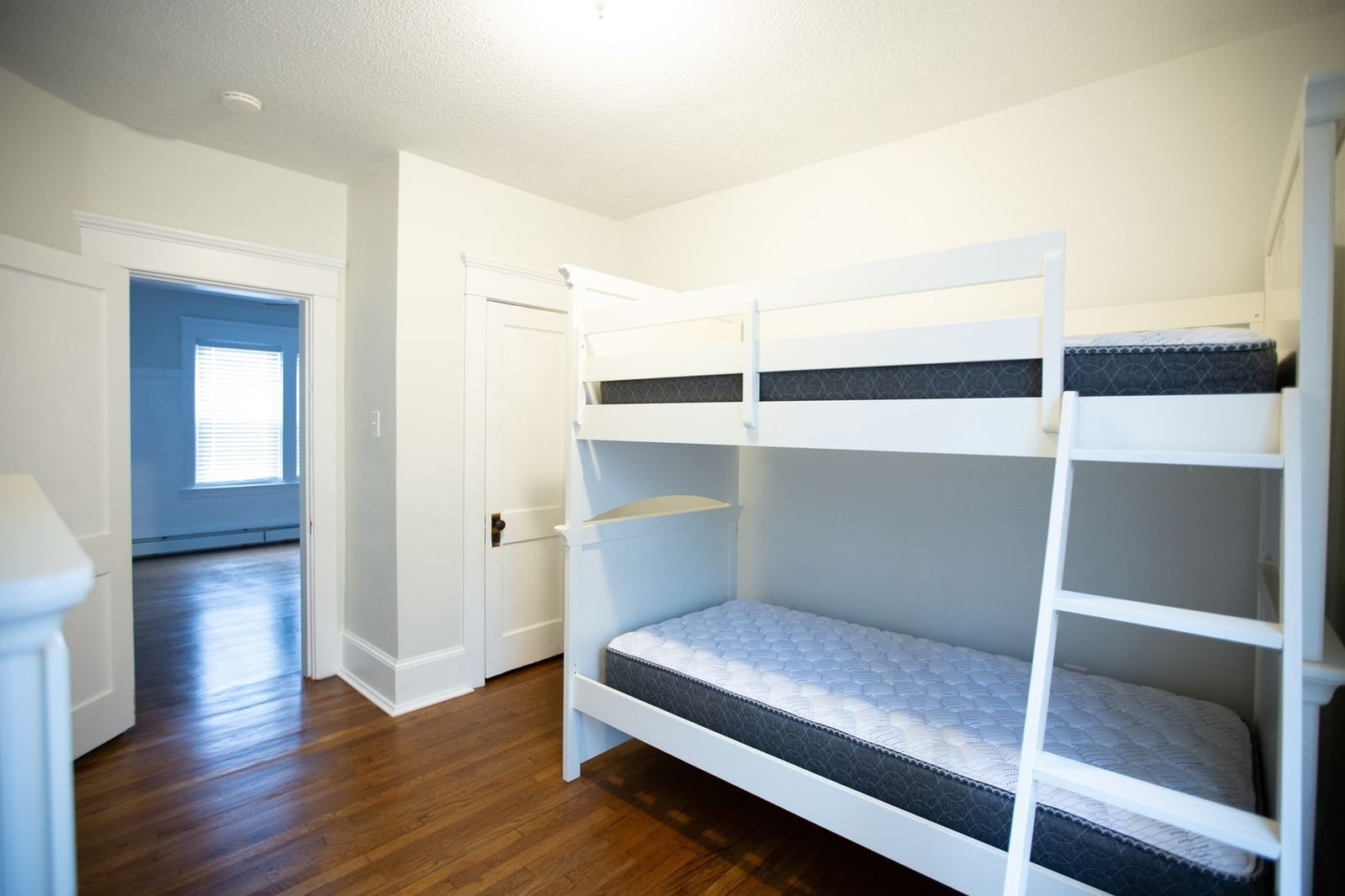 23 25 Brewster Street New Bedford — Photo 11 of 33