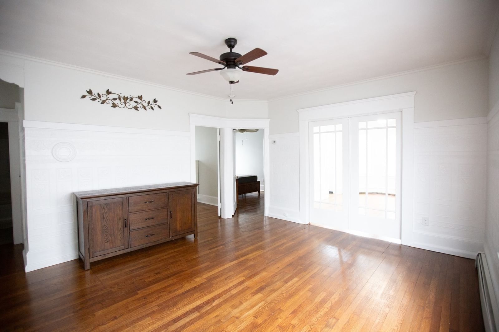 23 25 Brewster Street New Bedford — Photo 6 of 33