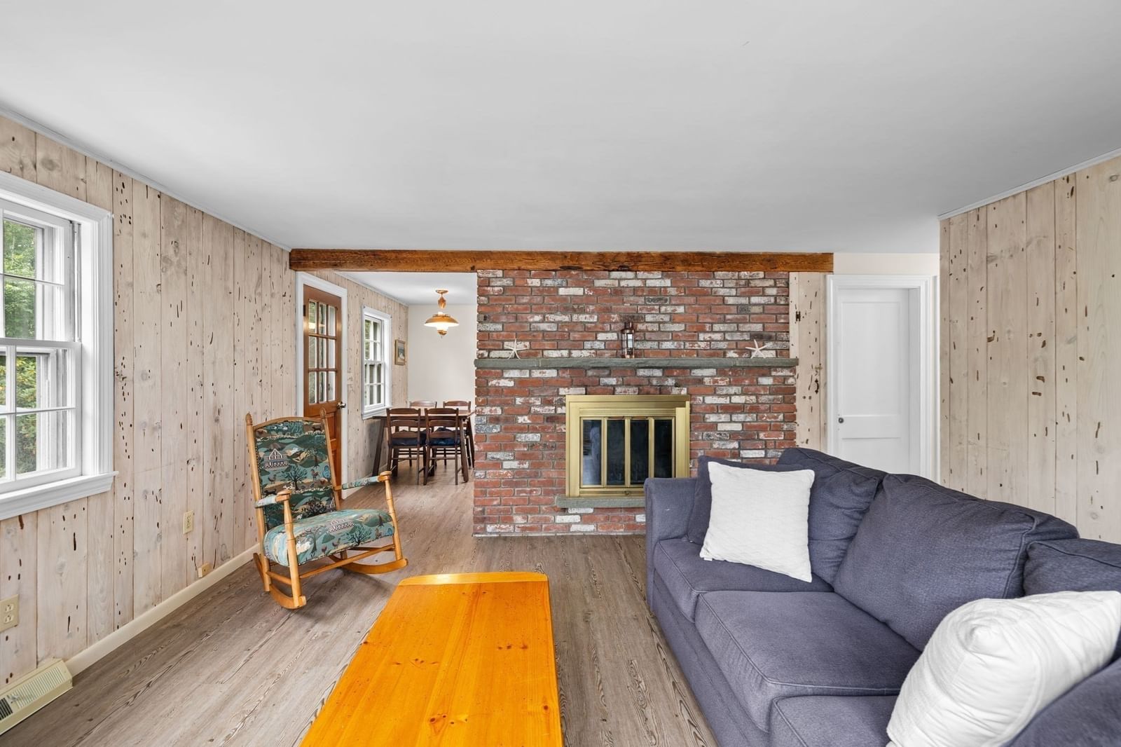 23 Santuit Rd Falmouth — Photo 10 of 42