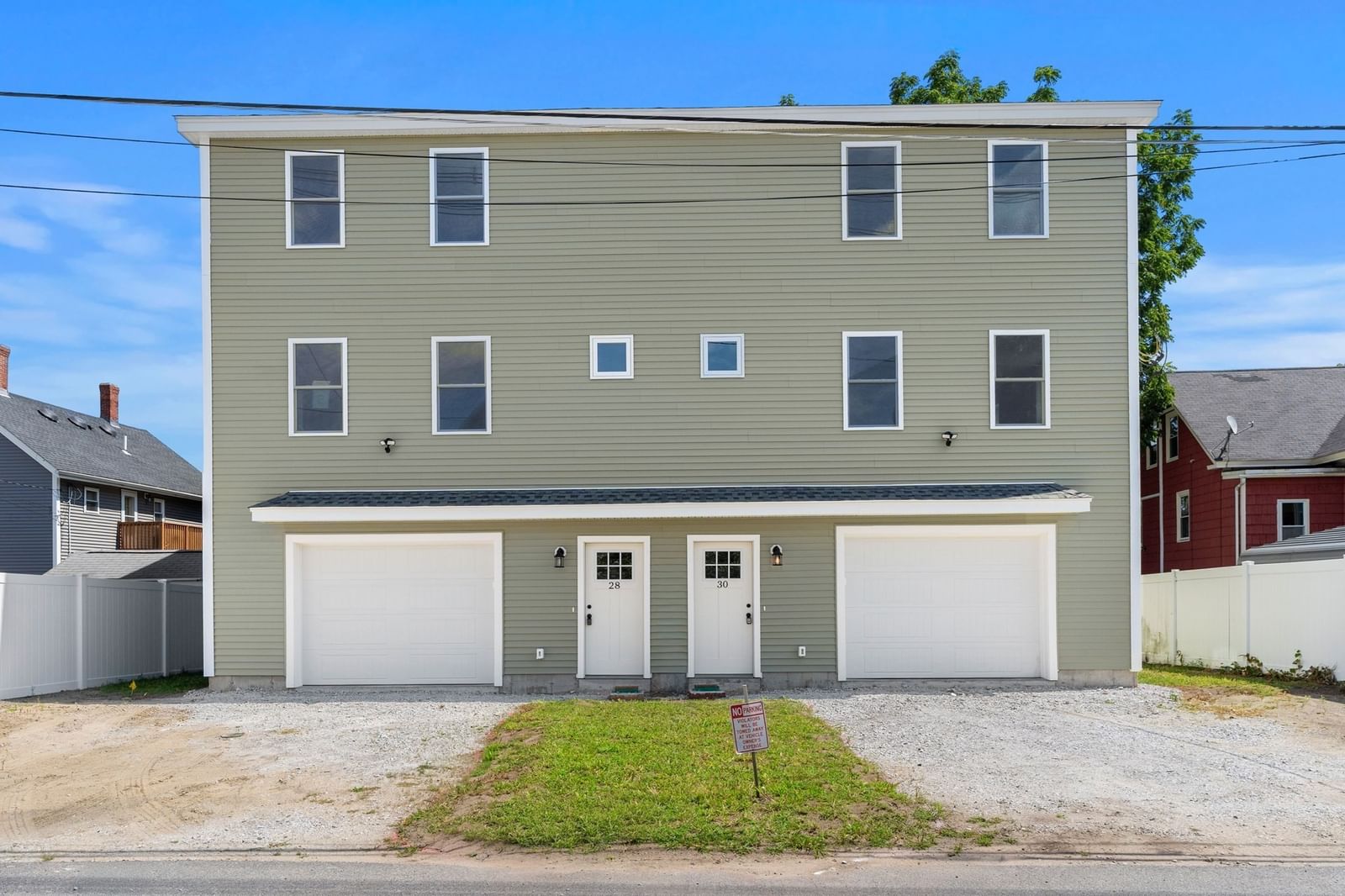 28-30 Quigley Ave Chelmsford — Photo 1 of 25
