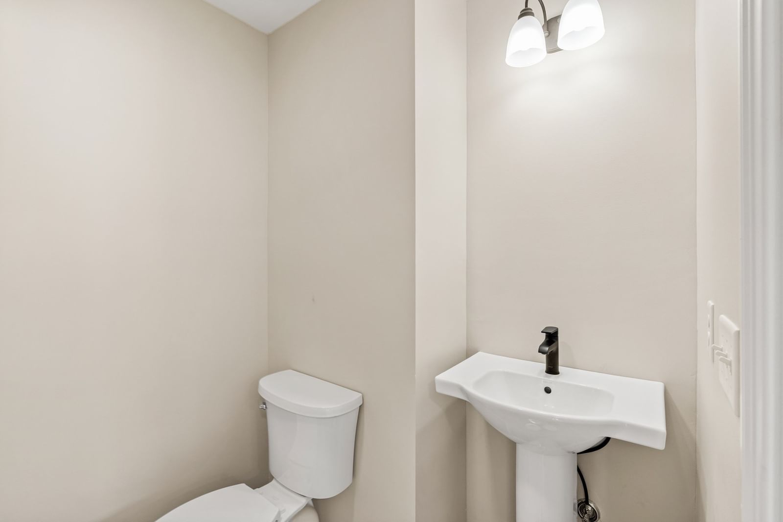 28-30 Quigley Ave Chelmsford — Photo 10 of 25