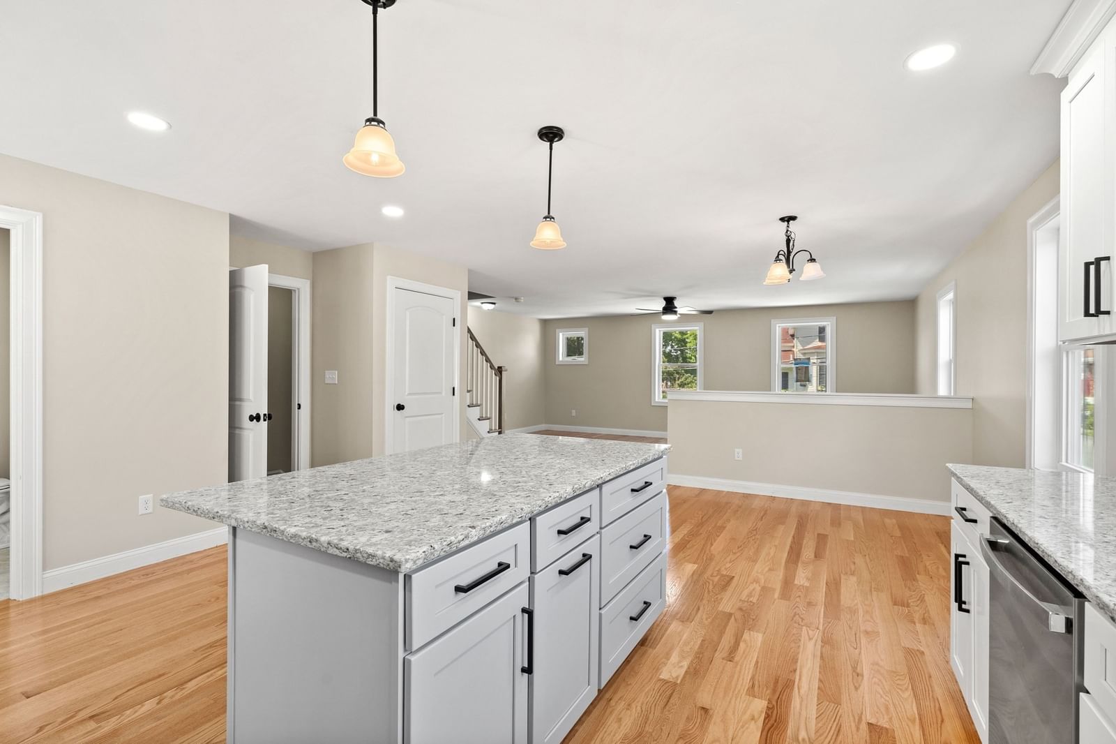 28-30 Quigley Ave Chelmsford — Photo 9 of 25