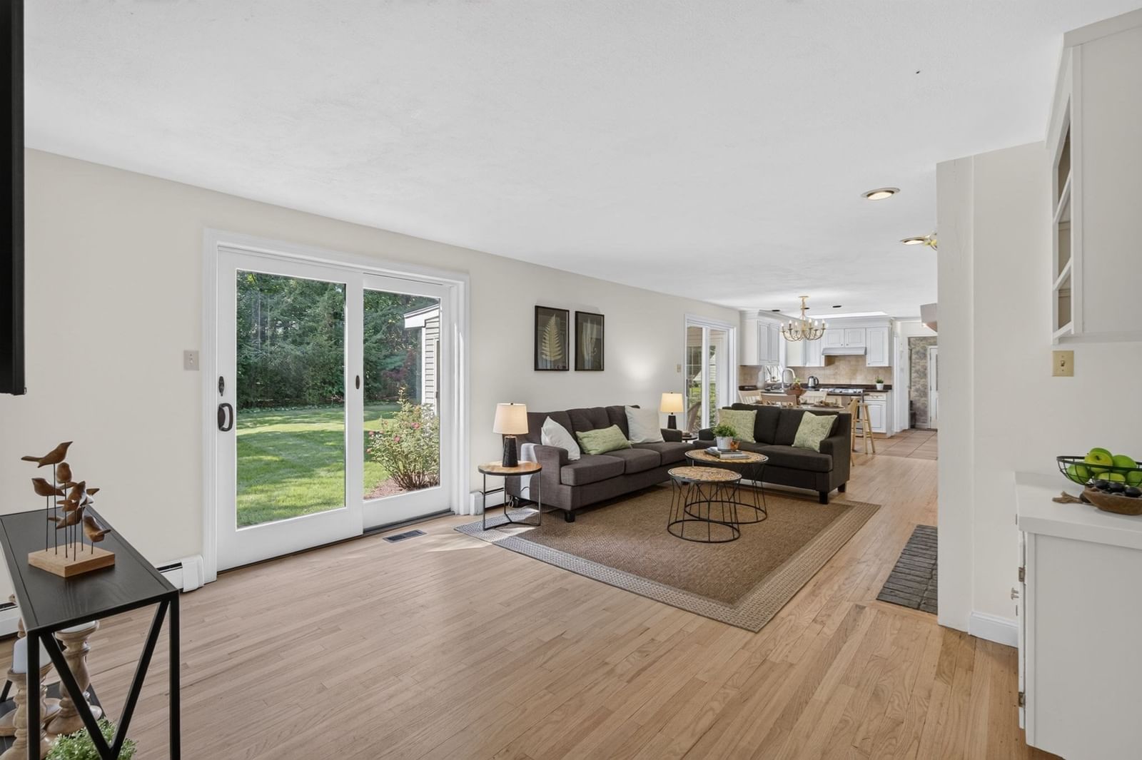 132 Brentwood Cir North Andover — Photo 16 of 42