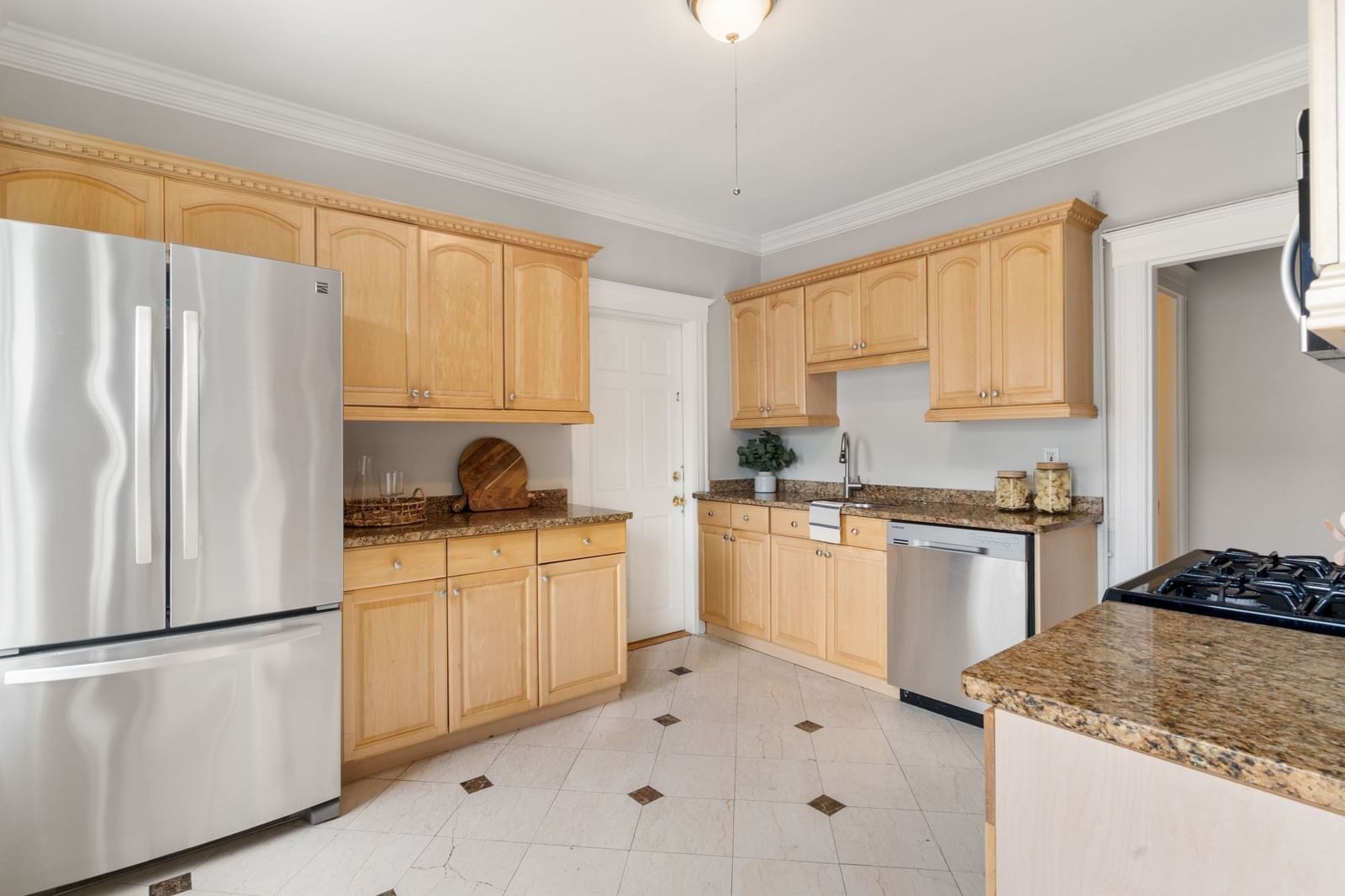 171 Savin Hill Ave #2 Boston — Photo 13 of 27