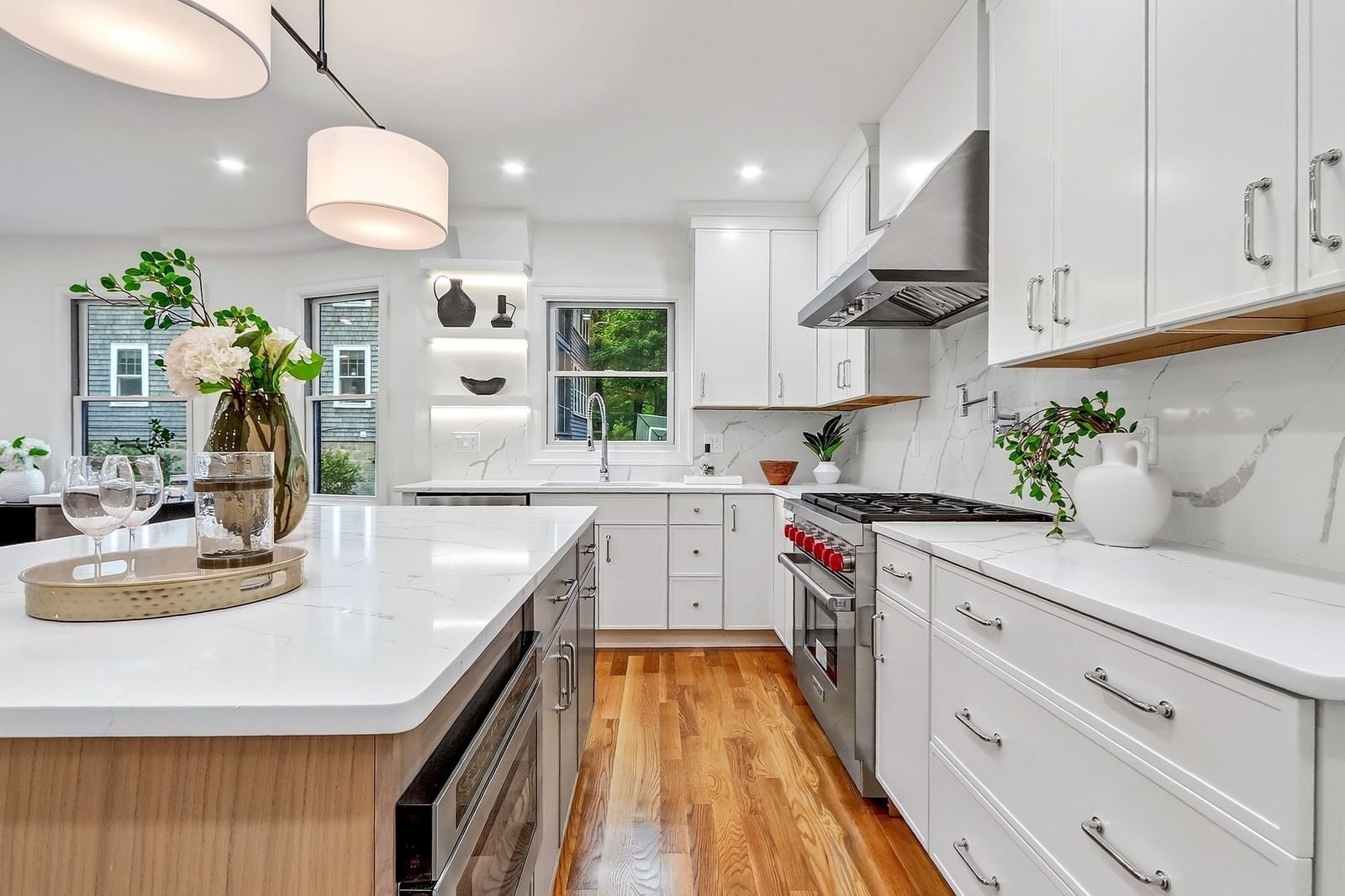 123 Mount Vernon Street #1 Newton — Photo 3 of 39
