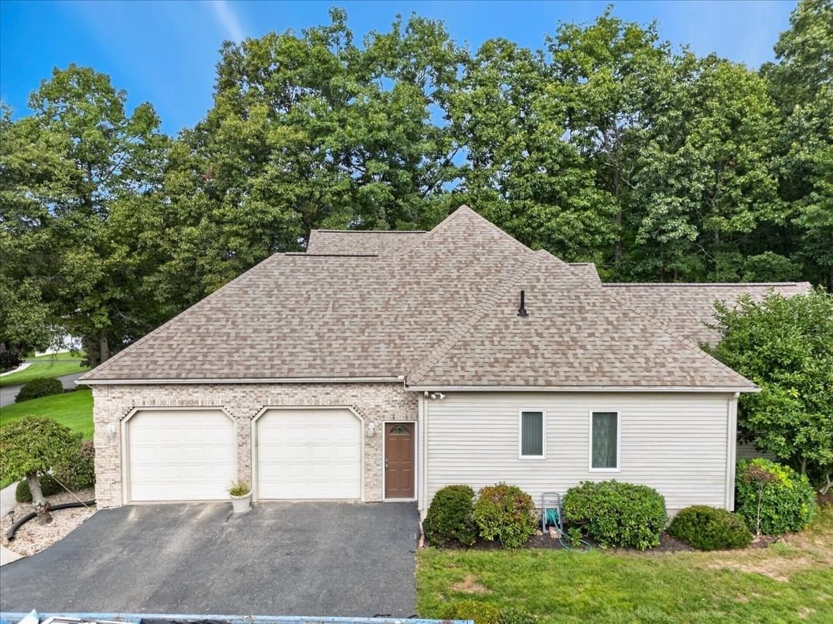 31 Hillcrest Cir Westfield — Photo 38 of 42