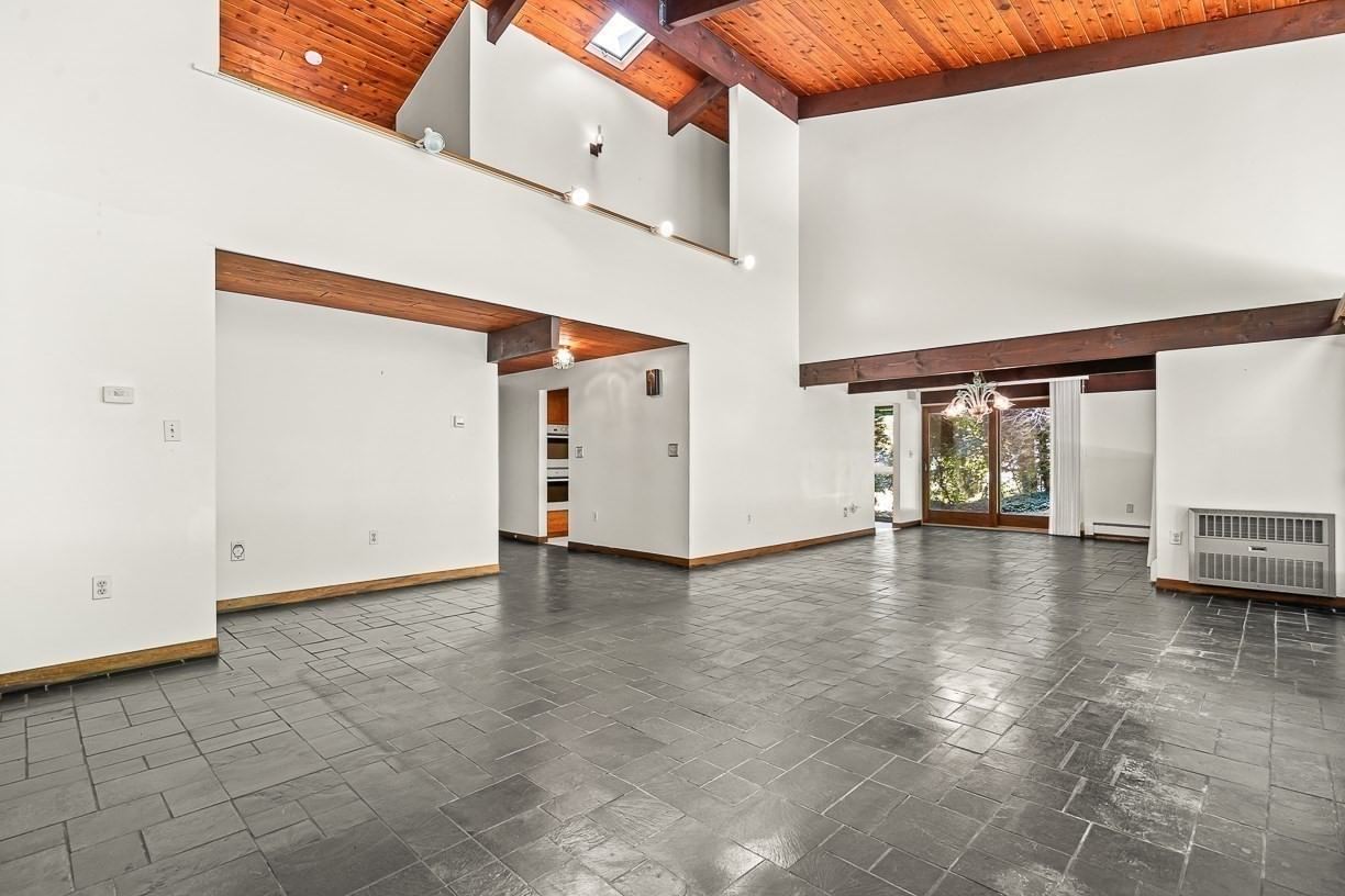7 Arnold Rd Wellesley — Photo 12 of 35