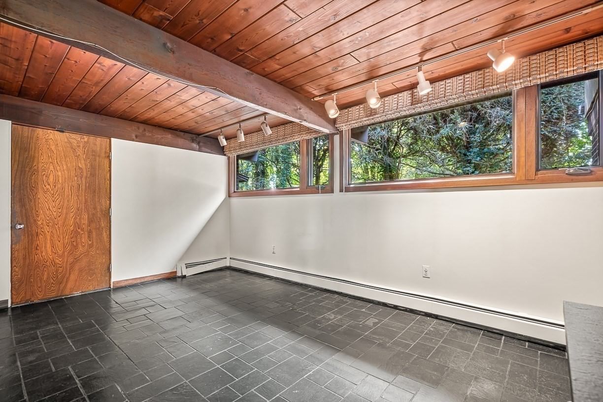 7 Arnold Rd Wellesley — Photo 16 of 35
