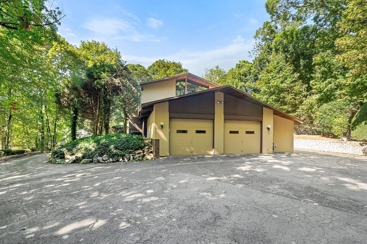 7 Arnold Rd Wellesley — Photo 34 of 35
