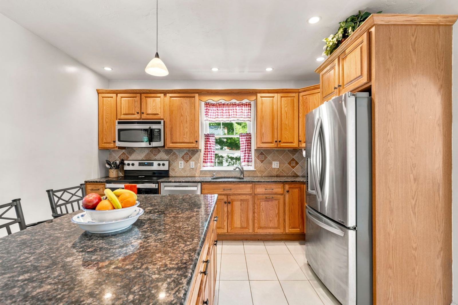 38 Thornton St Quincy — Photo 11 of 34