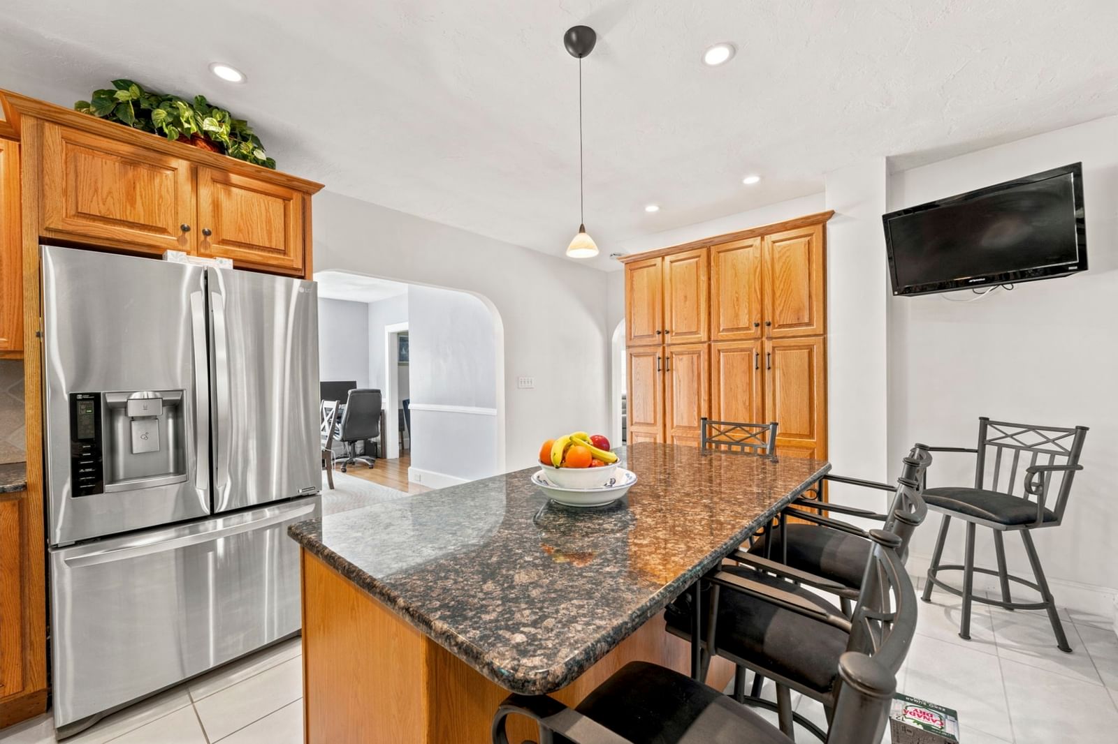 38 Thornton St Quincy — Photo 12 of 34