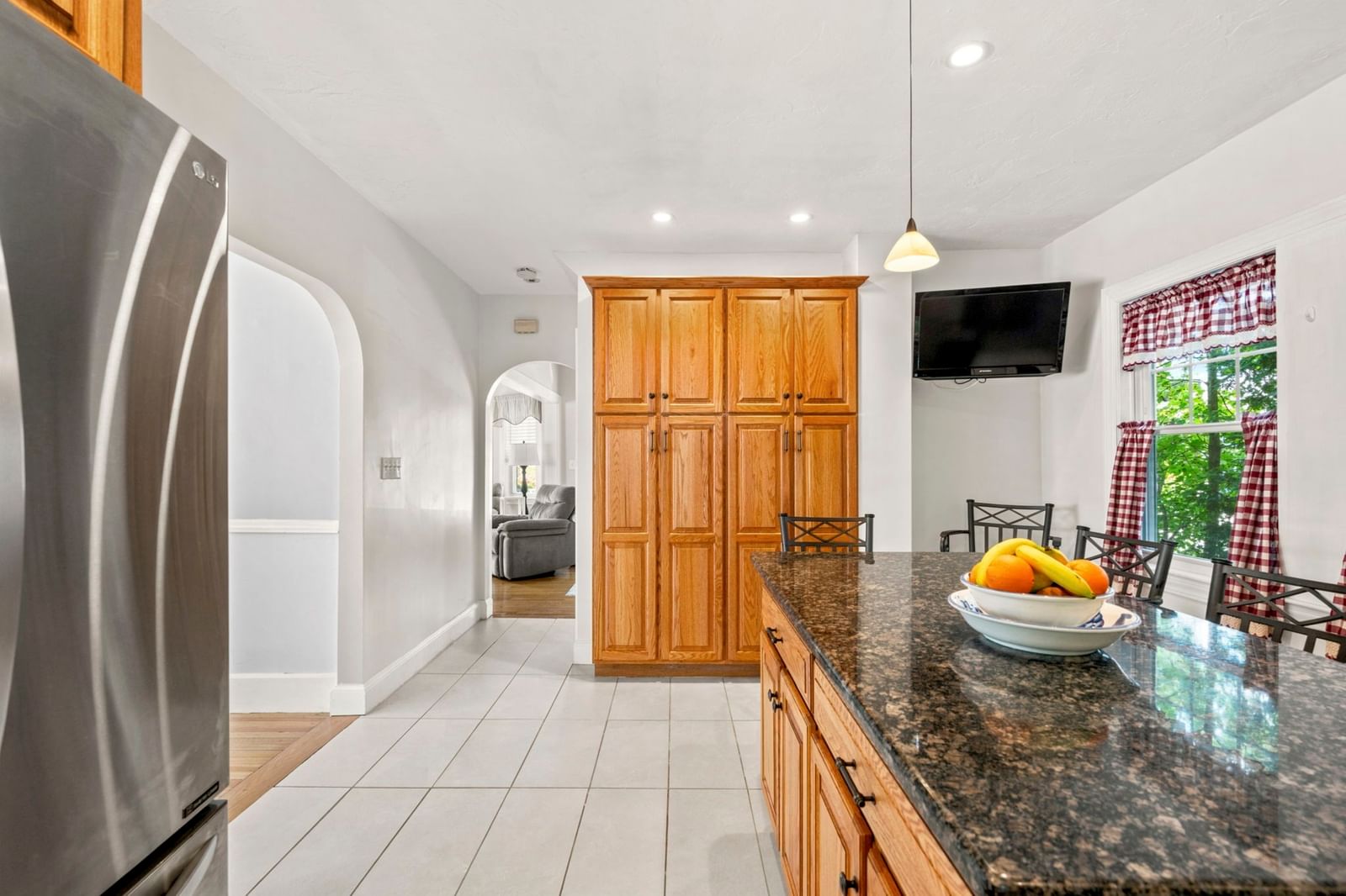 38 Thornton St Quincy — Photo 14 of 34