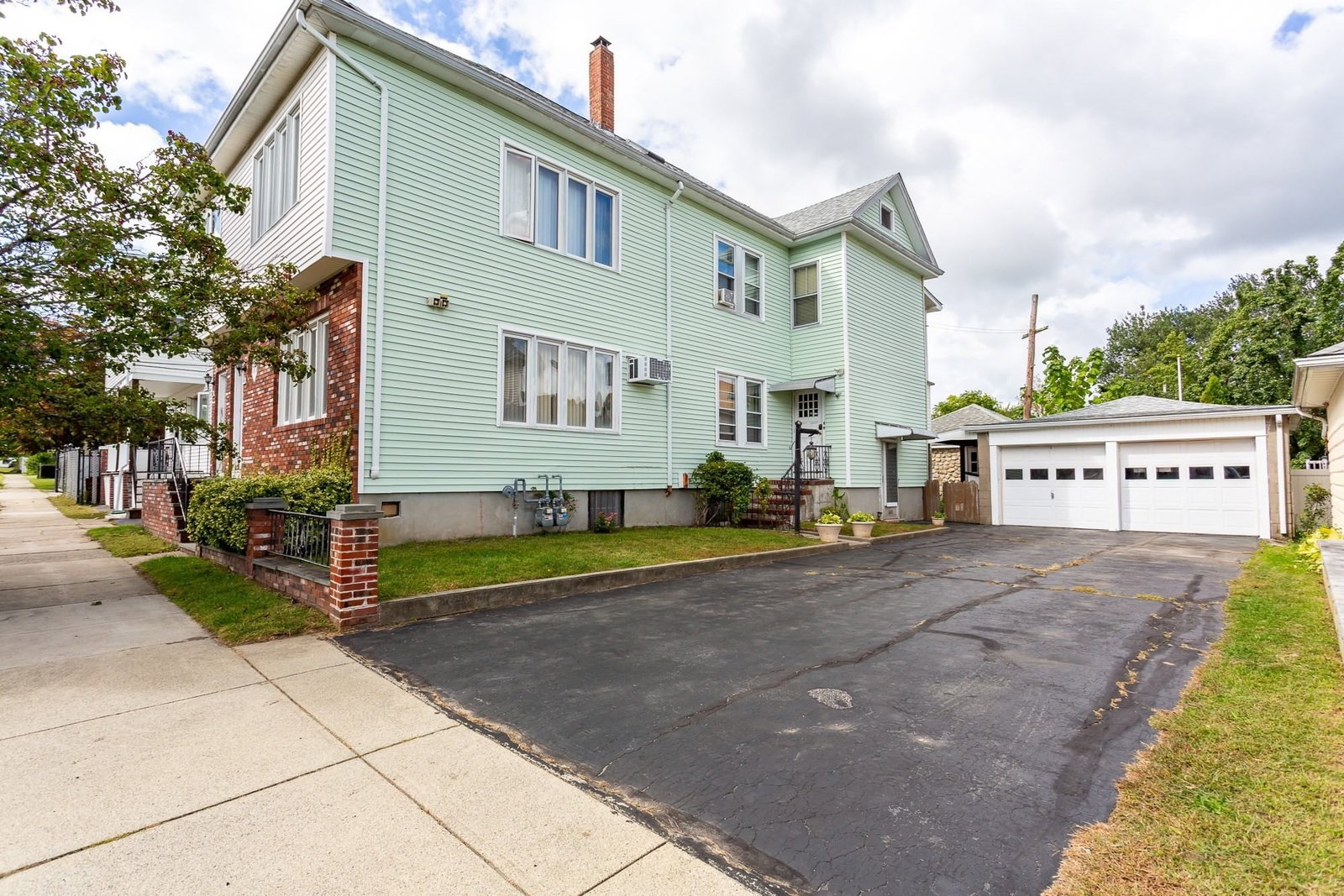 365 Hersom New Bedford — Photo 26 of 30