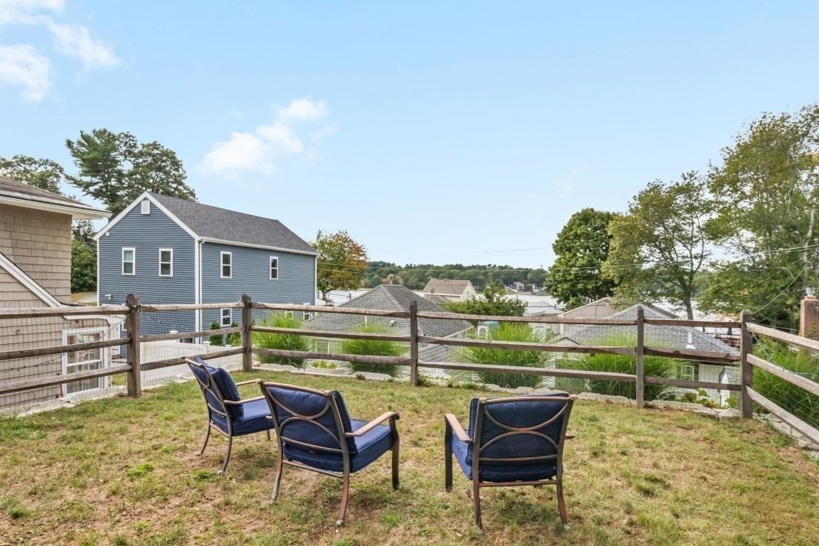 21 Shepard Ave Pembroke — Photo 16 of 41
