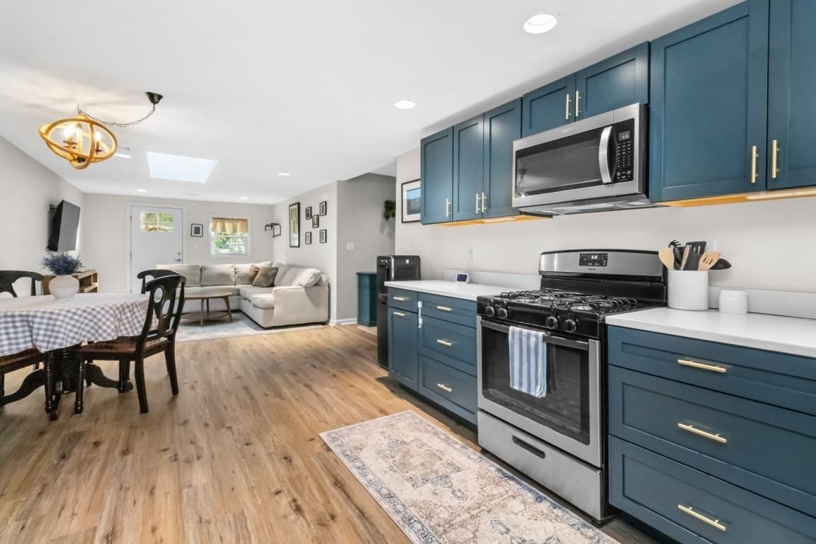 21 Shepard Ave Pembroke — Photo 3 of 41