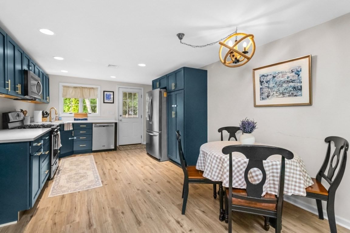 21 Shepard Ave Pembroke — Photo 4 of 41