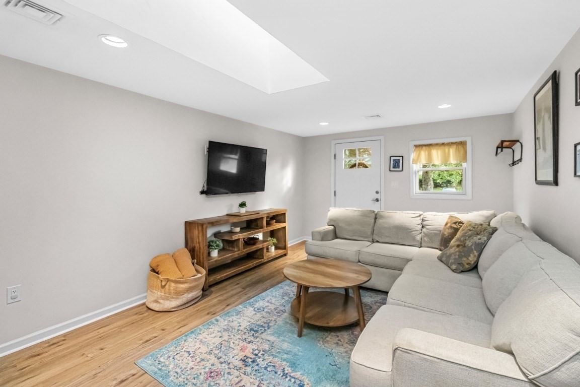 21 Shepard Ave Pembroke — Photo 9 of 41