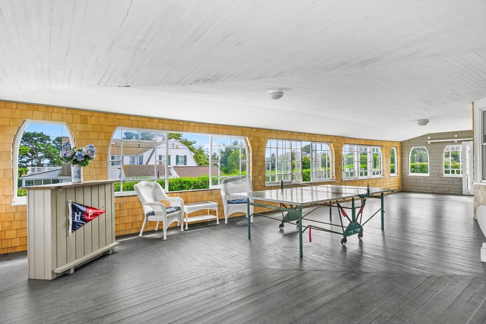 172 Irving Avenue Barnstable — Photo 13 of 41