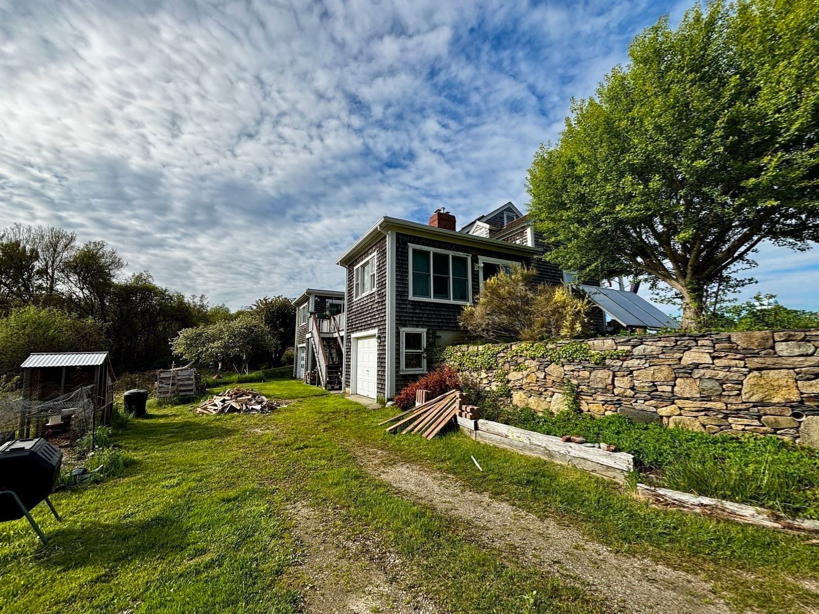 482 Smith Neck Rd Dartmouth — Photo 10 of 41
