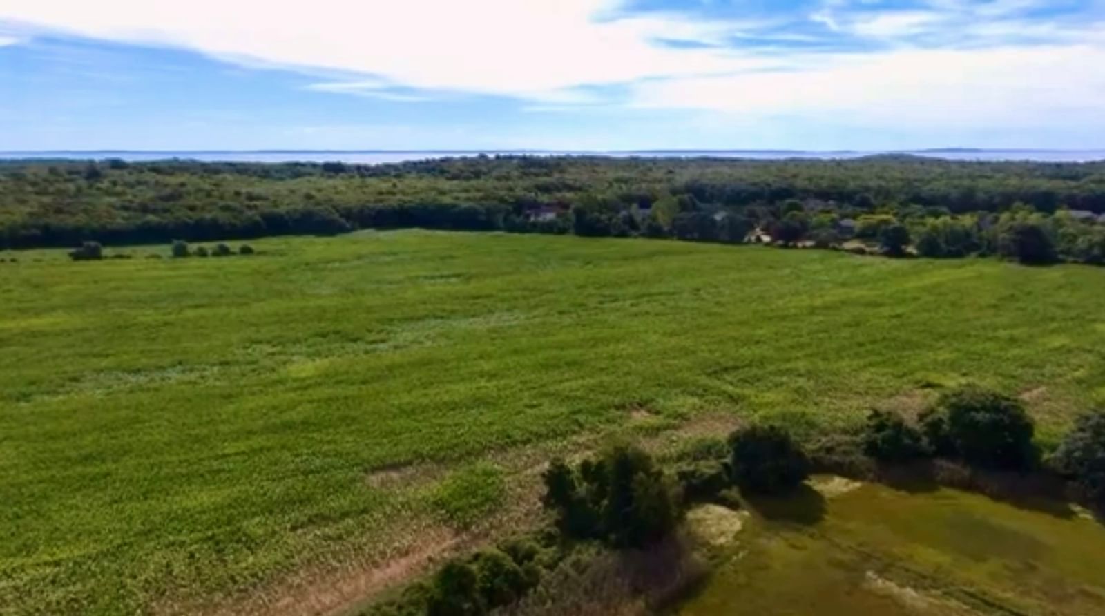 482 Smith Neck Rd Dartmouth — Photo 14 of 41