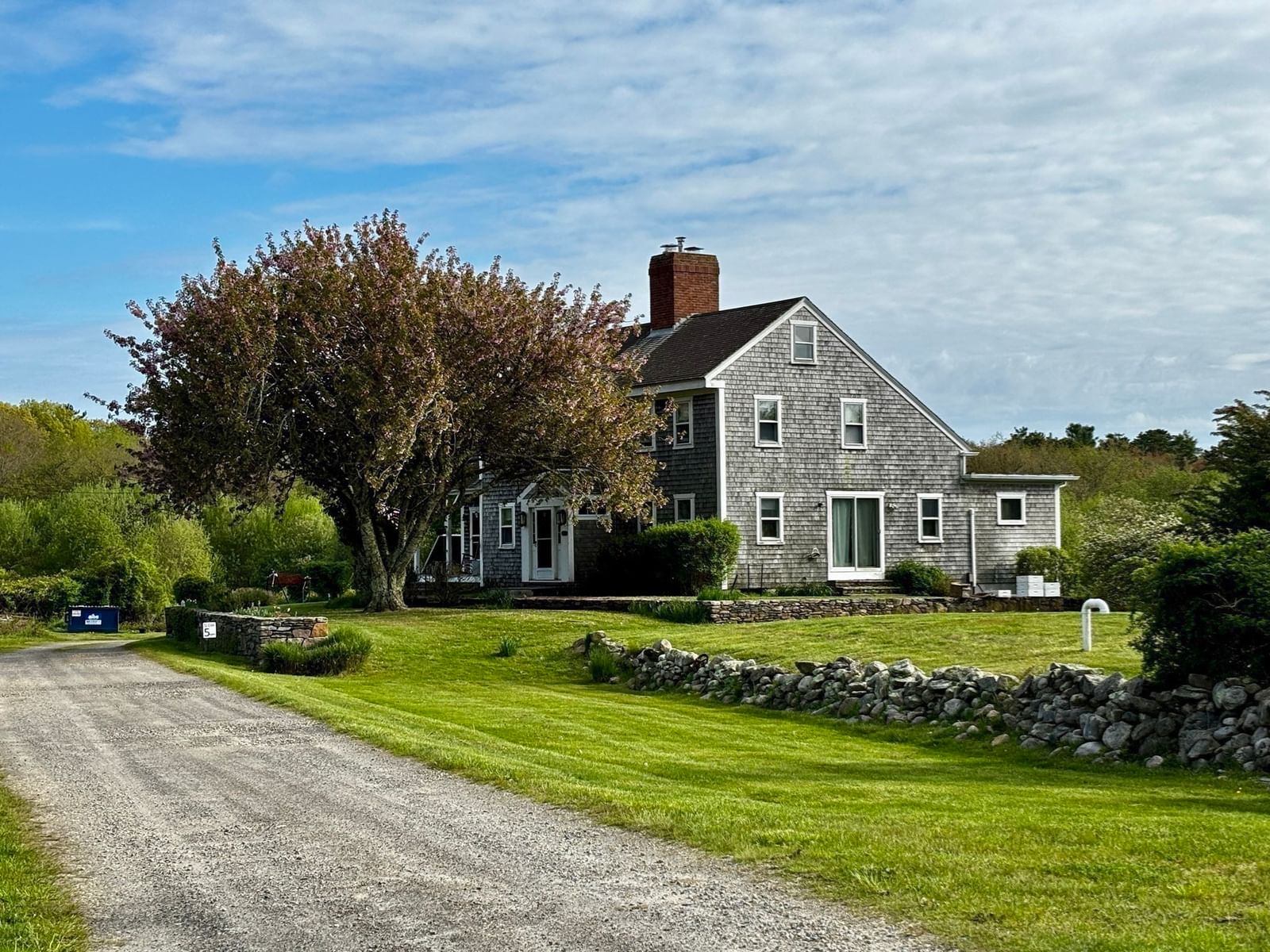 482 Smith Neck Rd Dartmouth — Photo 6 of 41