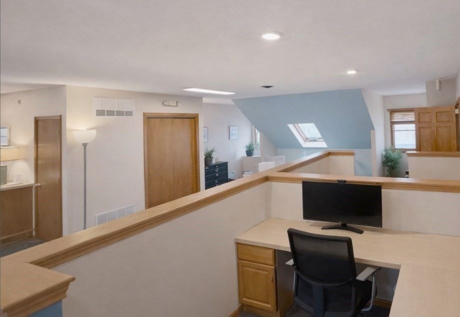 200 Center St #16 Ludlow — Photo 3 of 12