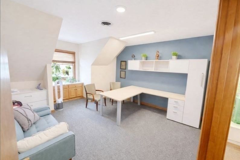 200 Center St #16 Ludlow — Photo 6 of 12