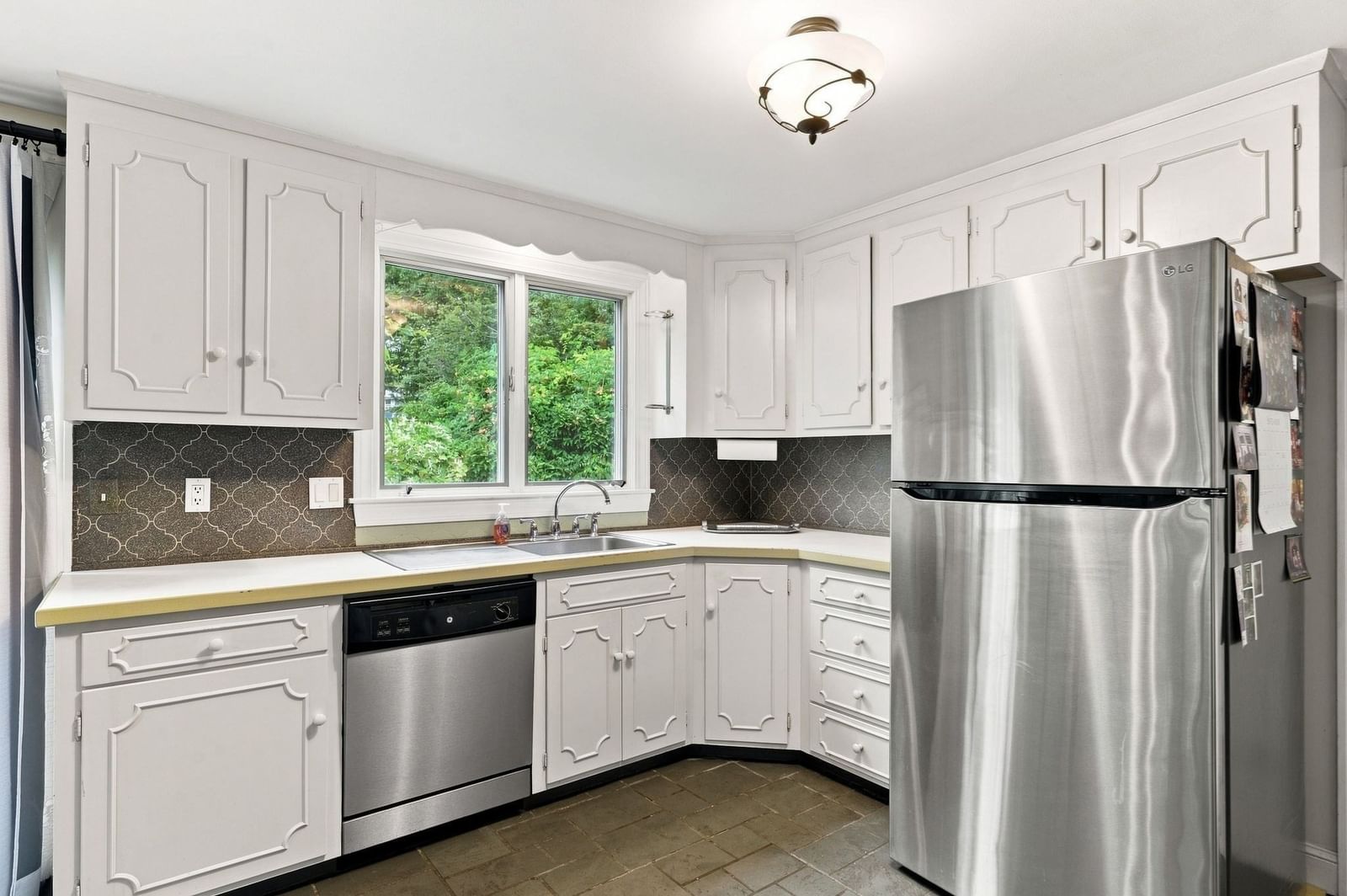 20 Tidd Street Swampscott — Photo 19 of 41