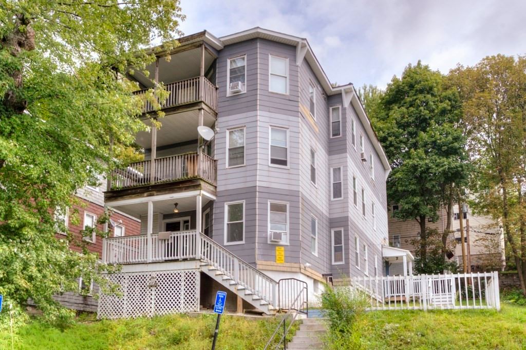 Property at 27 Rodney St, Worcester, MA 01605