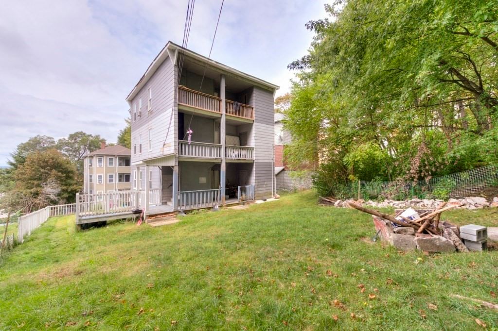 27 Rodney St Worcester — Photo 34 of 40