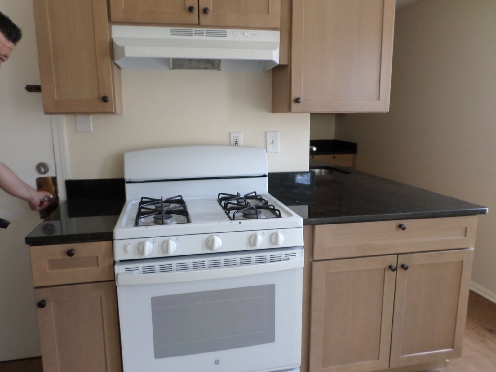 689 Broadway Chelsea — Photo 6 of 12