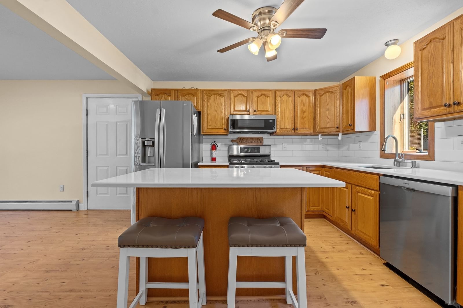 24 Josephine Avenue Methuen — Photo 9 of 36
