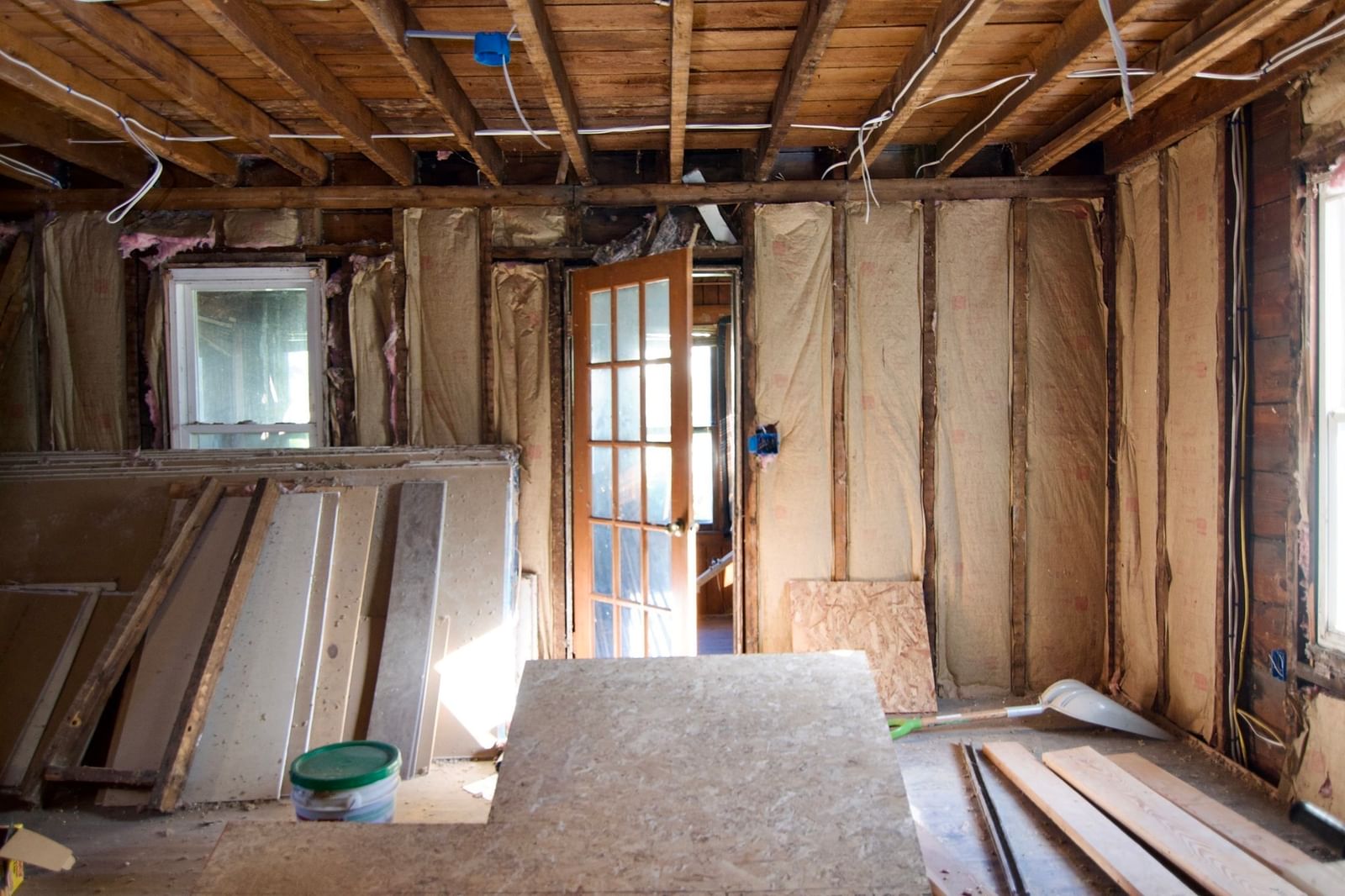 193 Sheridan St Chicopee — Photo 4 of 8