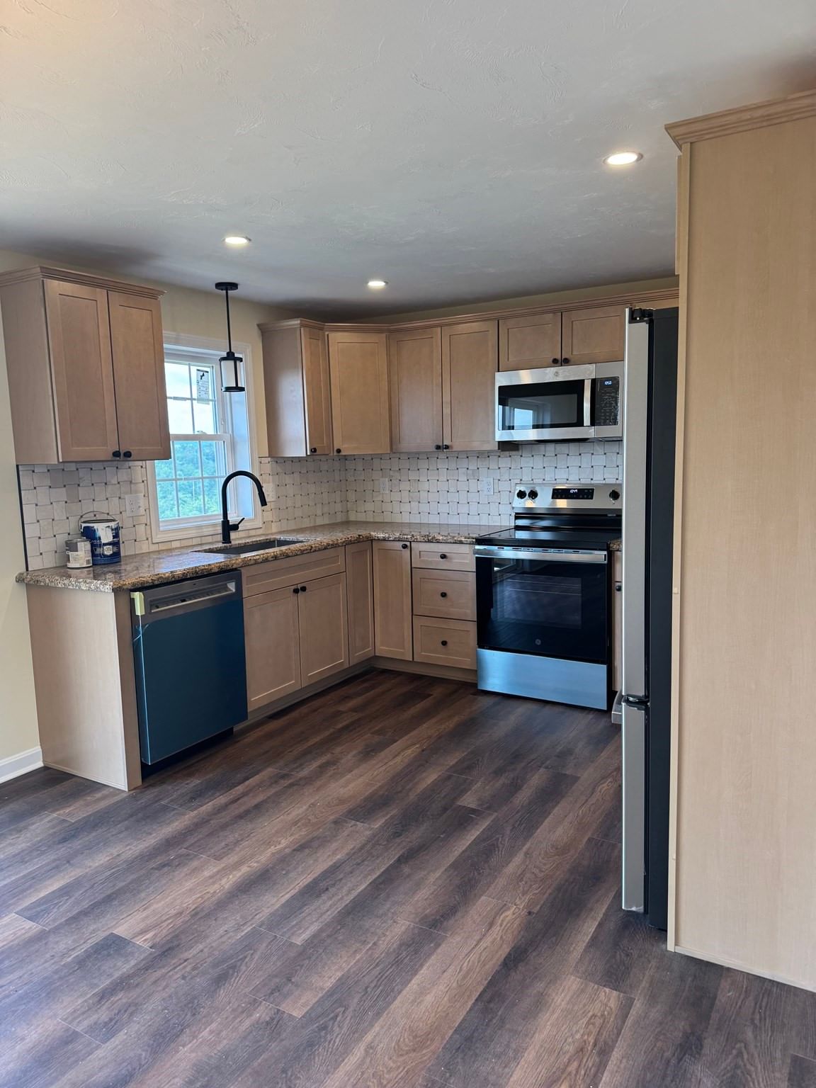 14 Snowberry Cir. Worcester — Photo 2 of 8