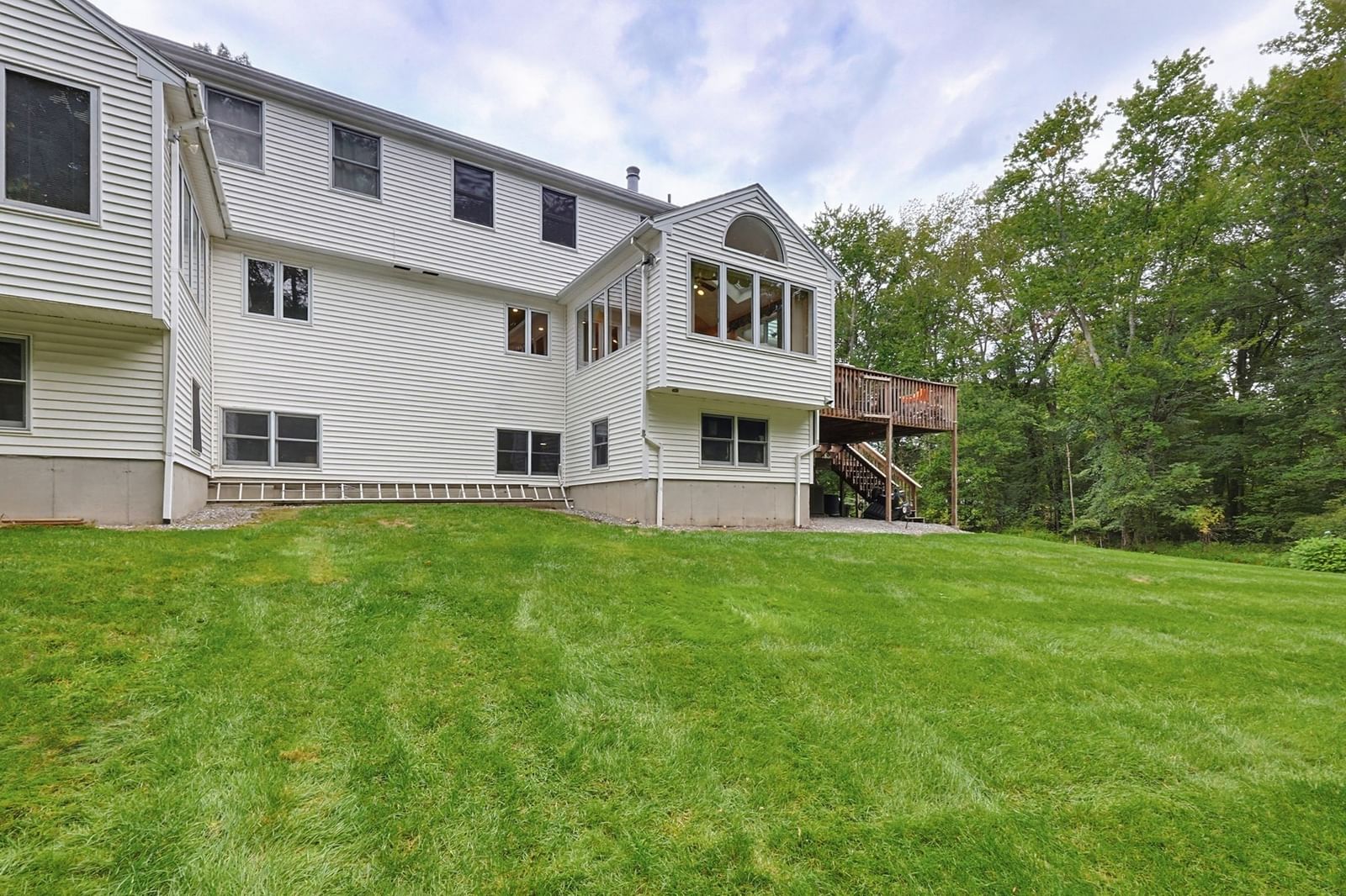 100 Graton Street #A Millbury — Photo 4 of 40