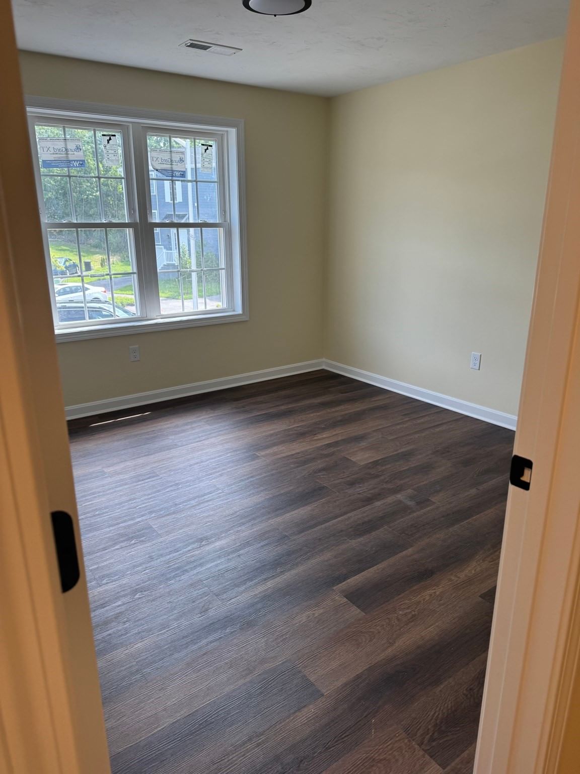 16 Snowberry Cir. Worcester — Photo 4 of 8