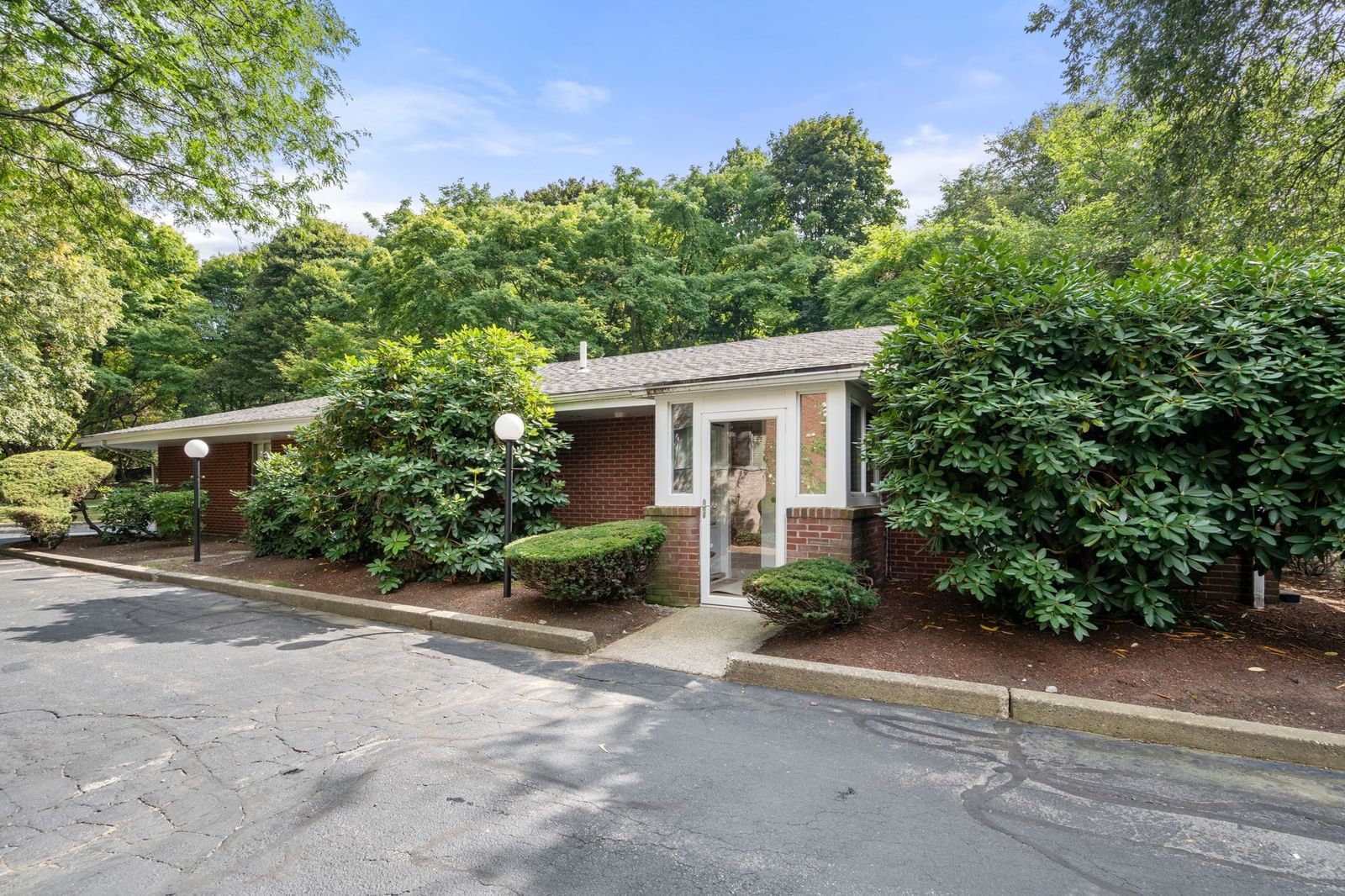 Property at 18 Chestnut Pl, Brookline, MA 02445